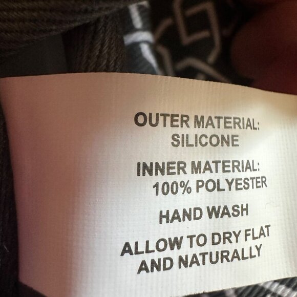 Silicone Shell Kitchen Oven Mitts Heat Resistant 500 Degrees Waterproof Set Gray - Picture 5 of 9